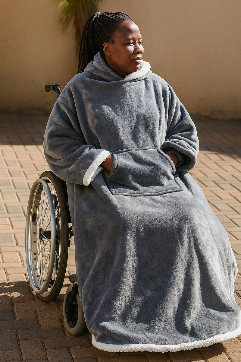 Jacket / Blanket for Adults – Ideal for Wheelchair Users (With a Hood)