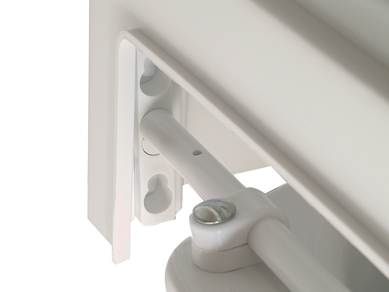 Raised Toilet Seat With Armrest TSE 150